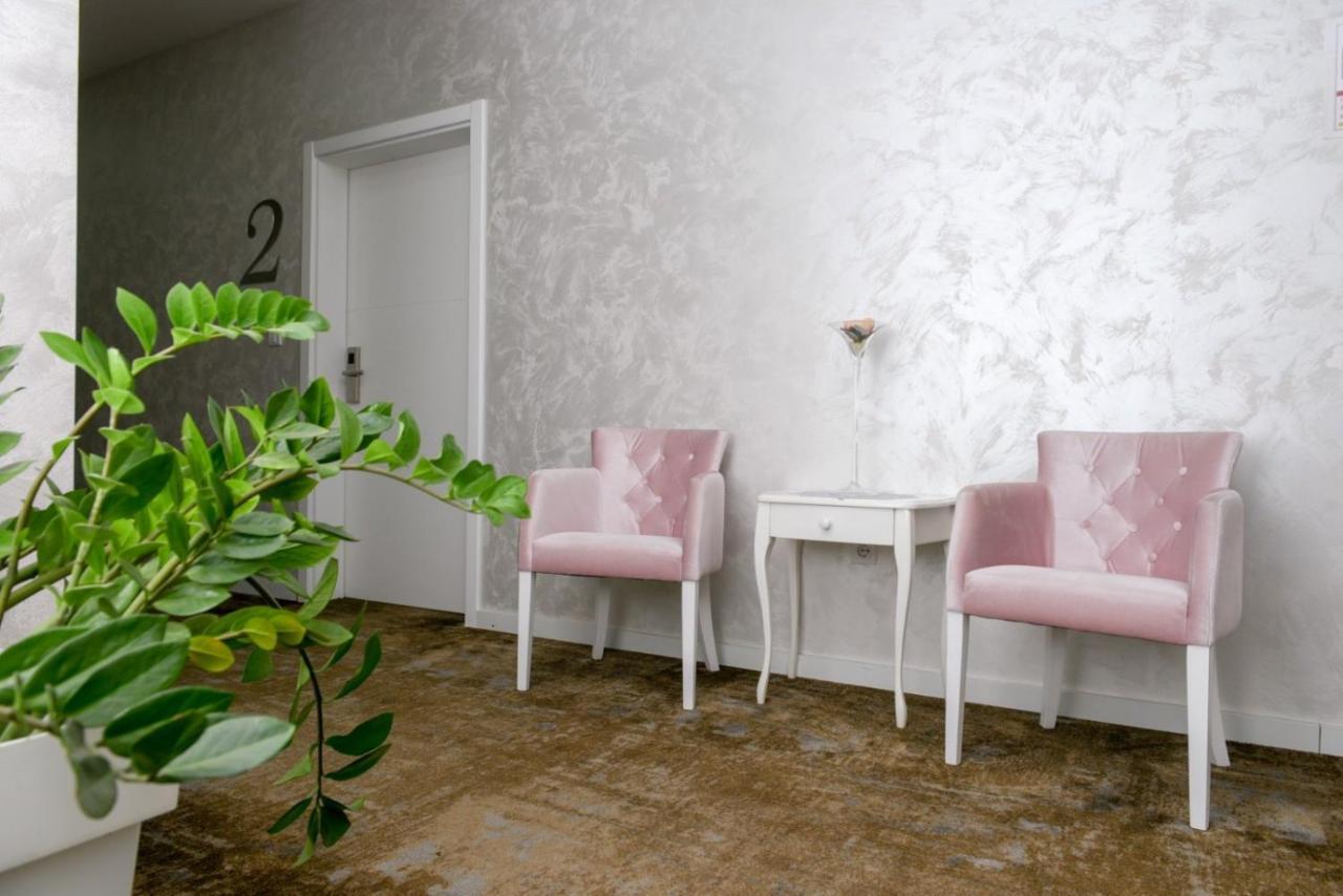 Sunny Hill Garden Bed and Breakfast Stara Pazova Εξωτερικό φωτογραφία