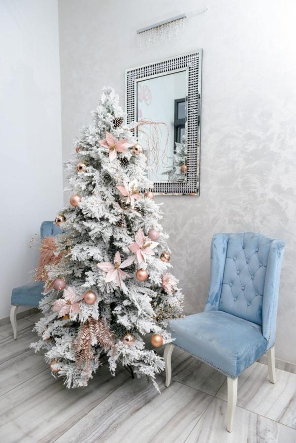 Sunny Hill Garden Bed and Breakfast Stara Pazova Εξωτερικό φωτογραφία
